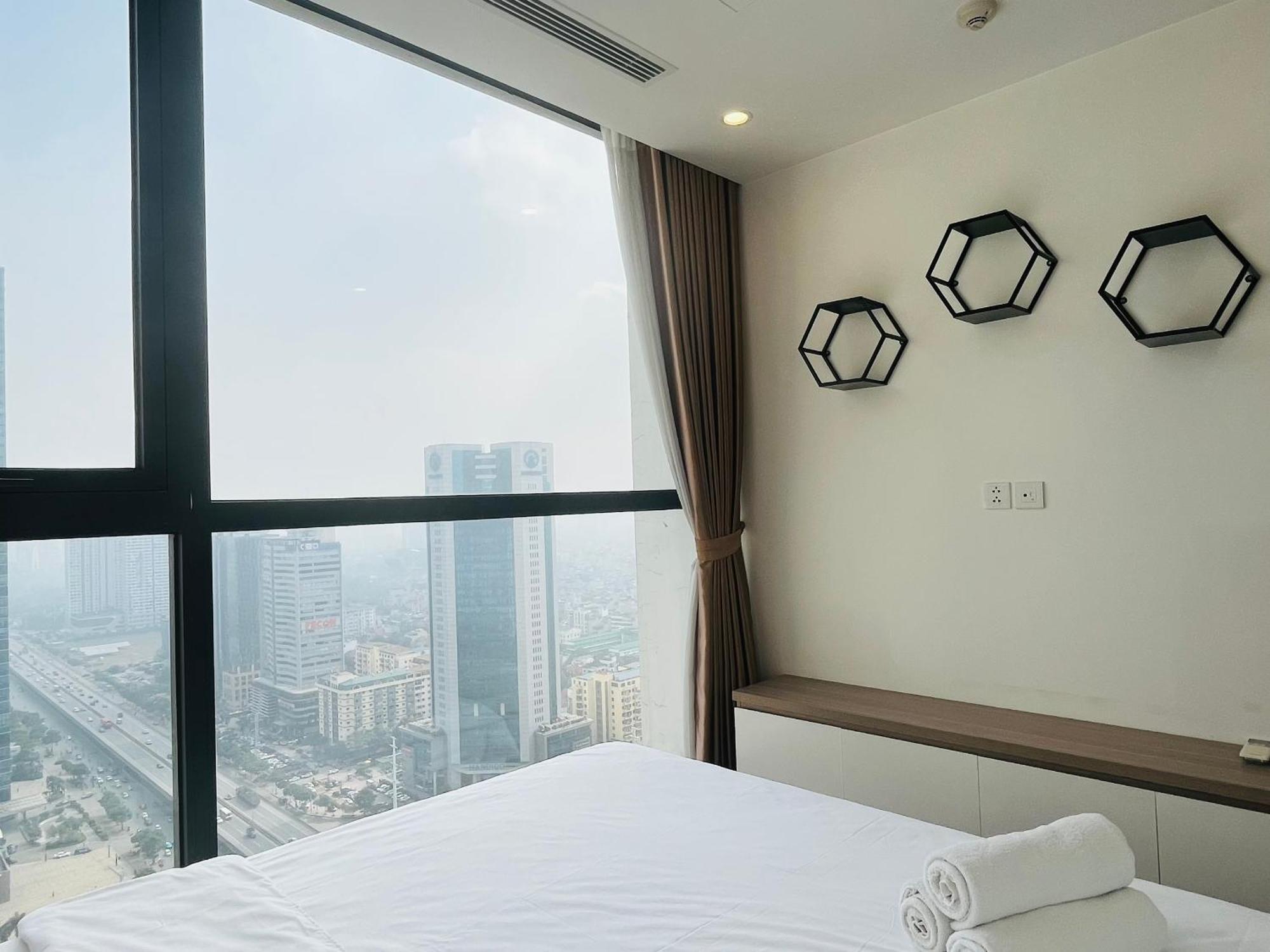 Vinhomes Skylake - 1,2,3 Beds Apartment - Fullhouse/ Spacious Hanoi Buitenkant foto