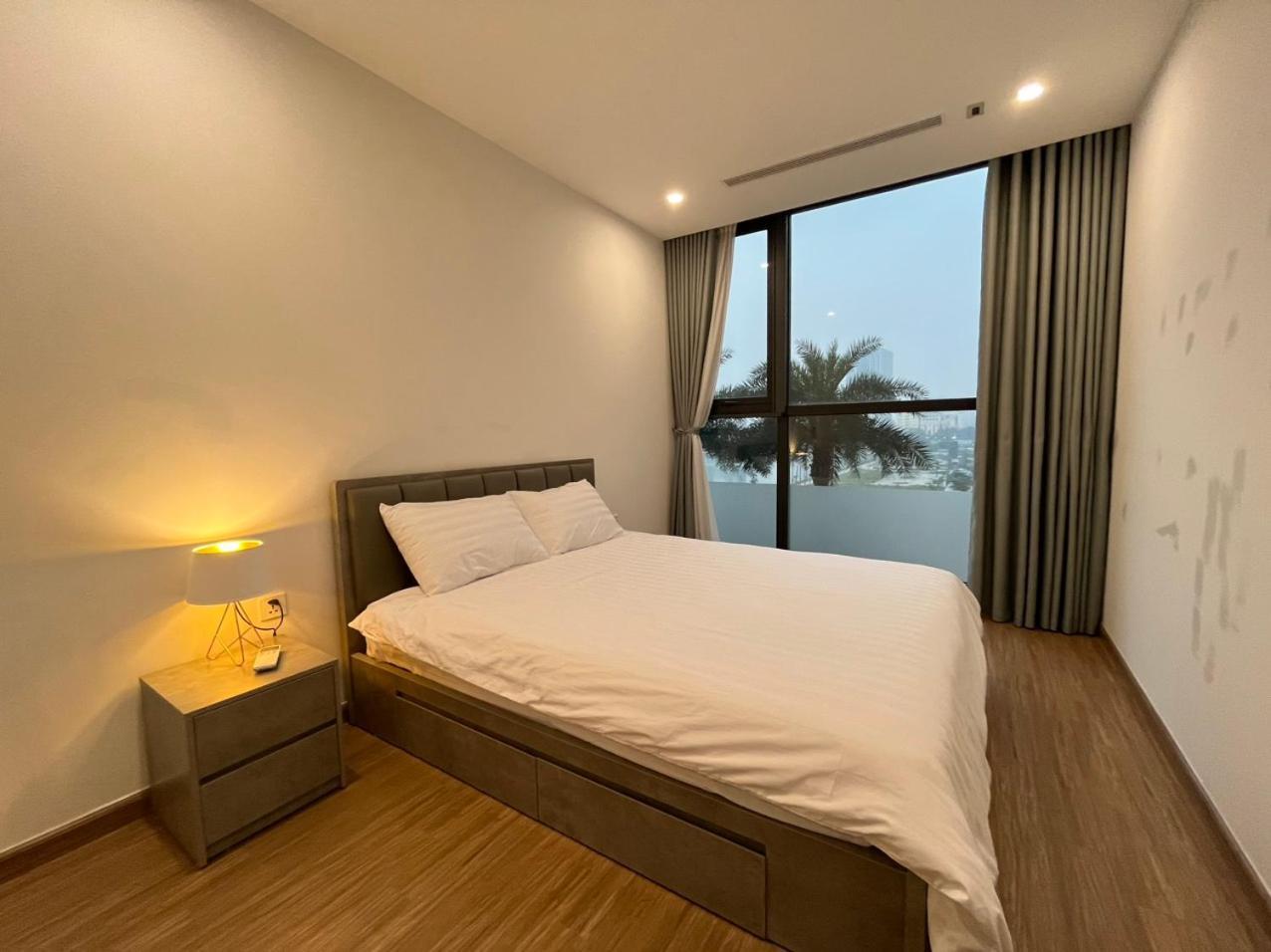 Vinhomes Skylake - 1,2,3 Beds Apartment - Fullhouse/ Spacious Hanoi Buitenkant foto