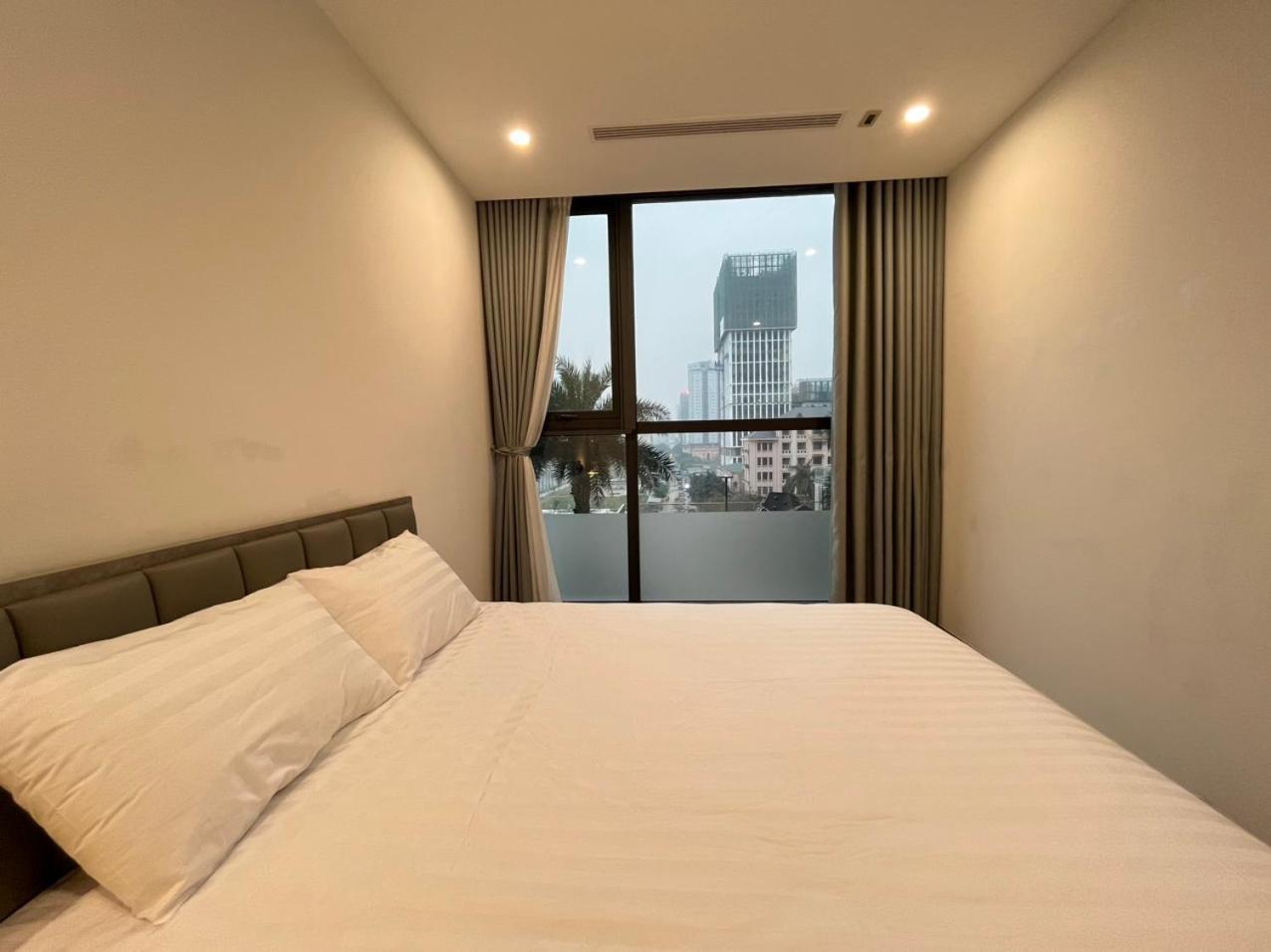 Vinhomes Skylake - 1,2,3 Beds Apartment - Fullhouse/ Spacious Hanoi Buitenkant foto
