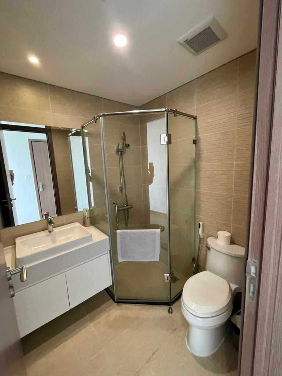 Vinhomes Skylake - 1,2,3 Beds Apartment - Fullhouse/ Spacious Hanoi Buitenkant foto